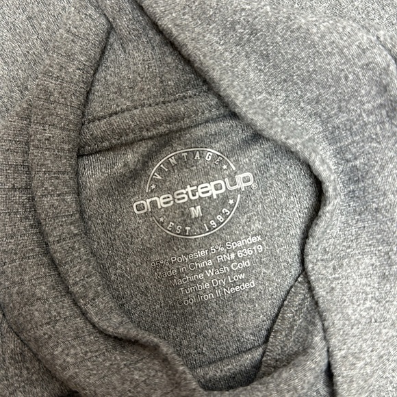 High neck tank top - Picture 3 of 3